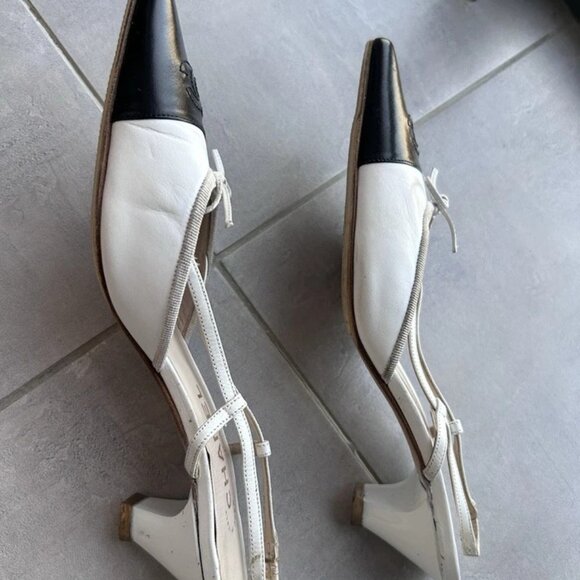 Vtg RARE CHANEL Black White Leather Slingback Mule Heels - Picture 7 of 9